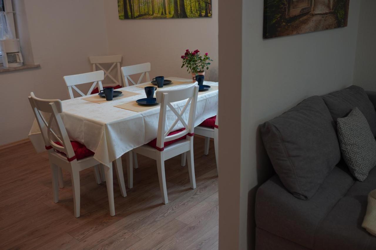 Pension - Gaestehaus Zum Pfaelzerwald Hinterweidenthal 外观 照片